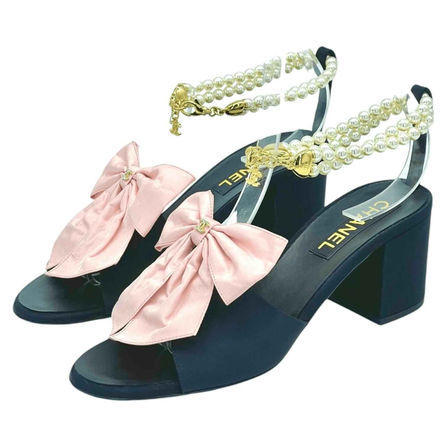 靴 Chanel tweed bow sandals 靴 Chanel tweed bow sandals CHANEL Tweed Grosgrain Bow