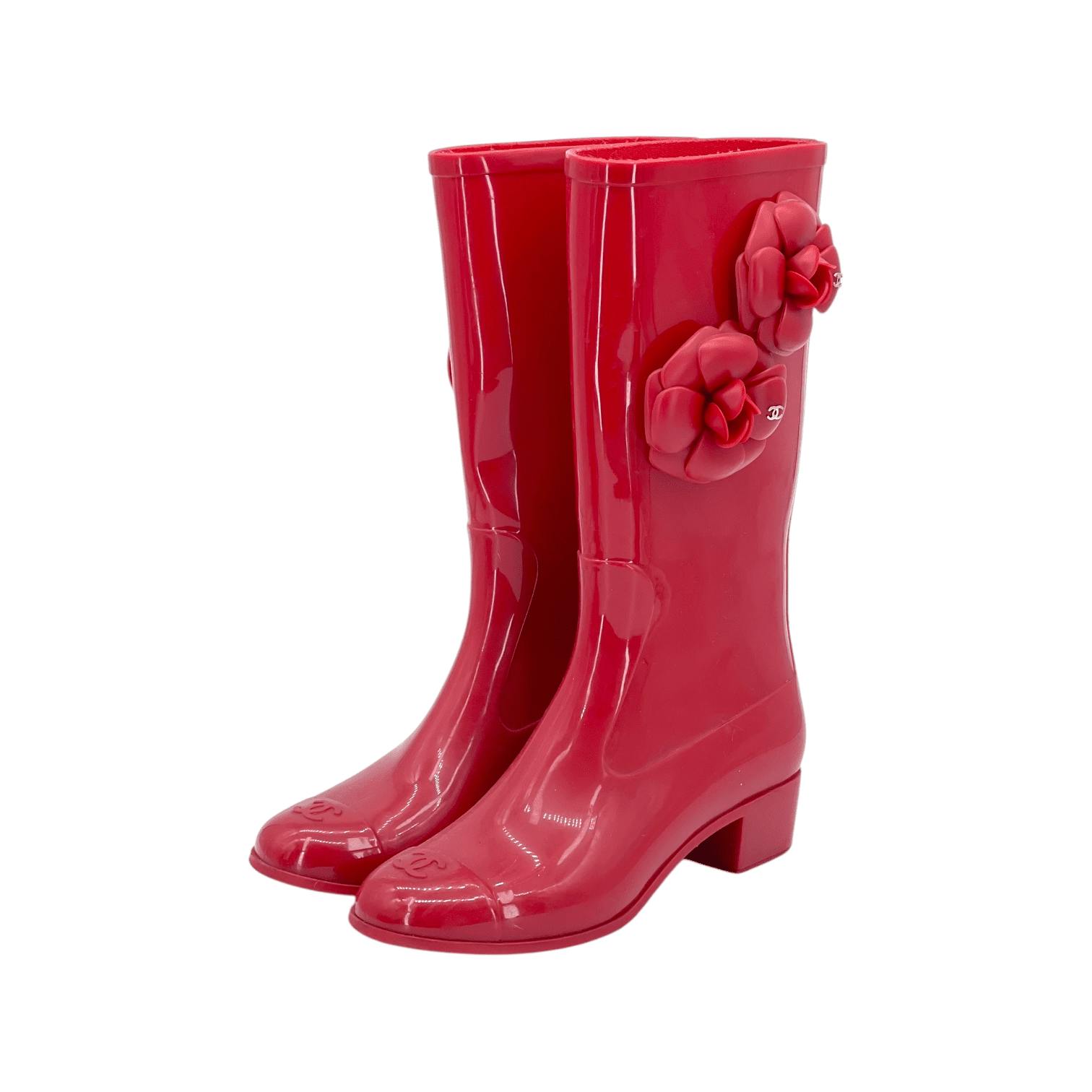 Chanel Glossy Red Camellia Embellished Rubber (Pre‑Owned)