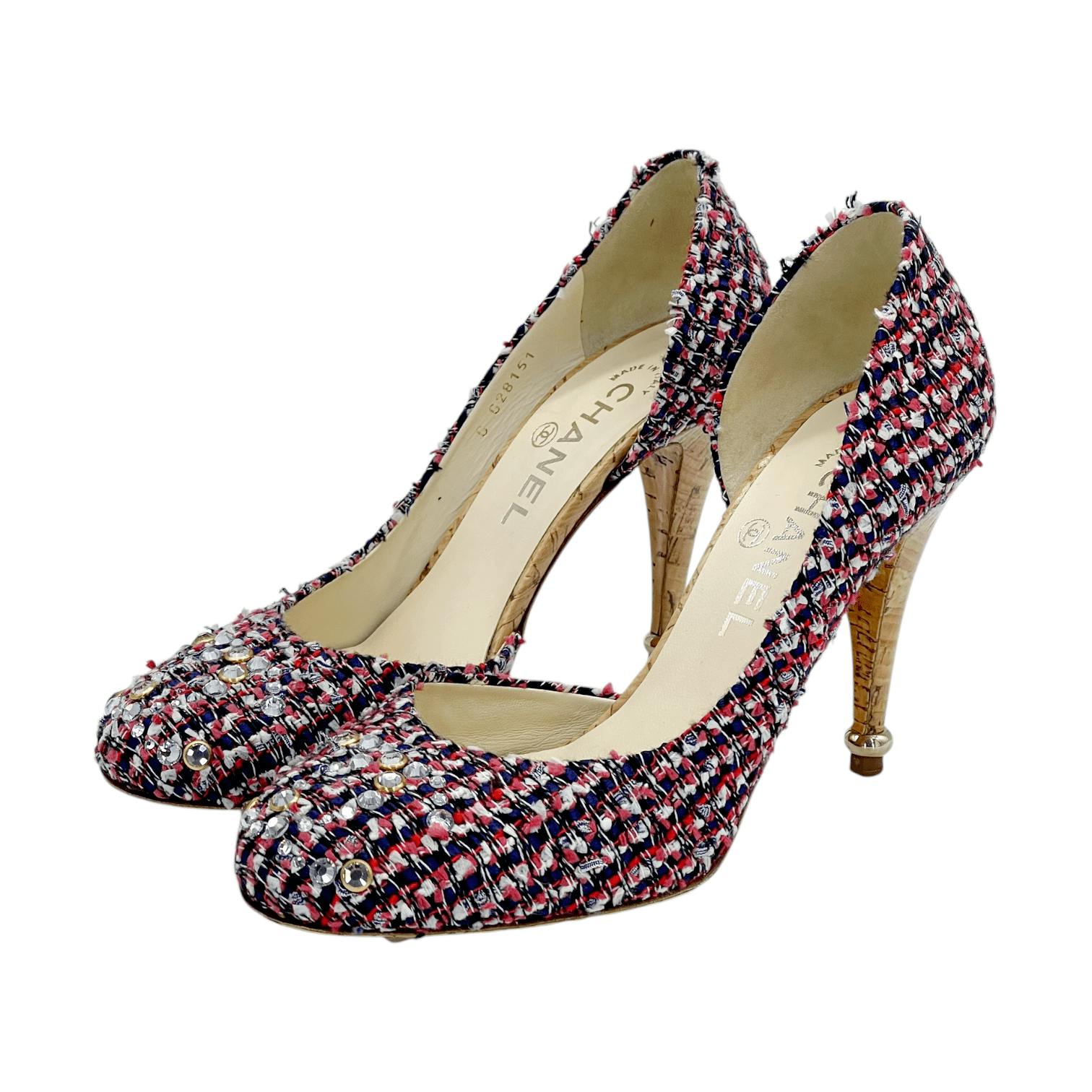 CHANEL 
イルミネイティングブラッシュパウダー 151.788 Chanel Rhinestones Red Tweed Pumps 38.5 (Pre‑Owned)