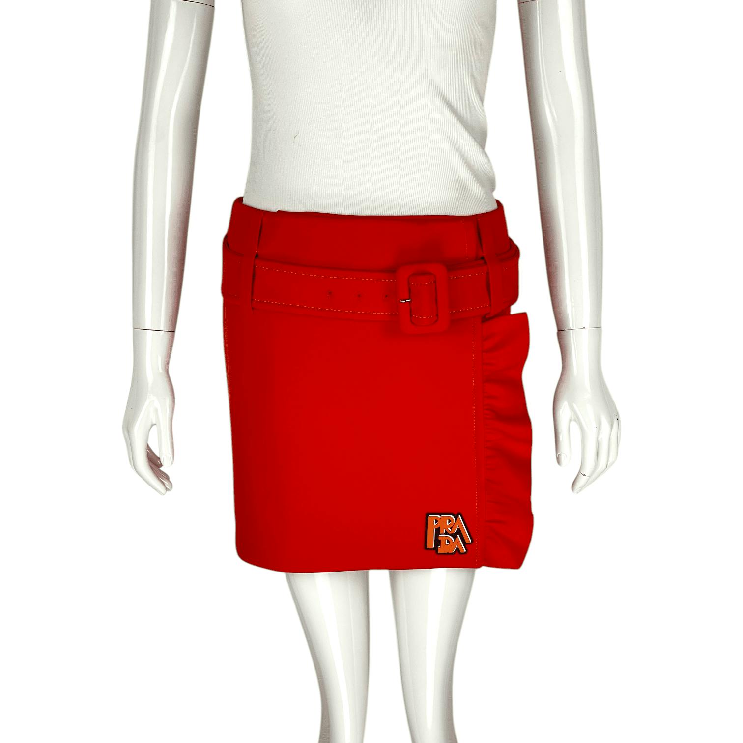 Prada Red Logo Mini Skirt 36 Fiyatı